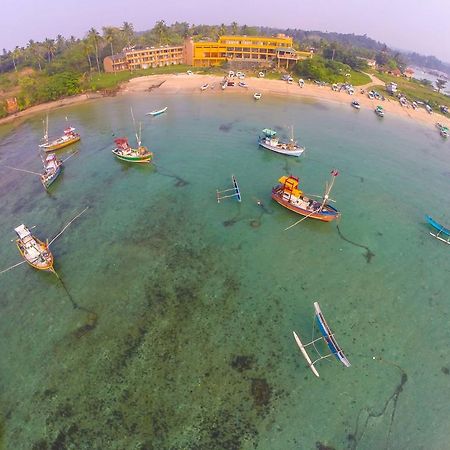 Готель Fishermans Bay Велігама Екстер'єр фото